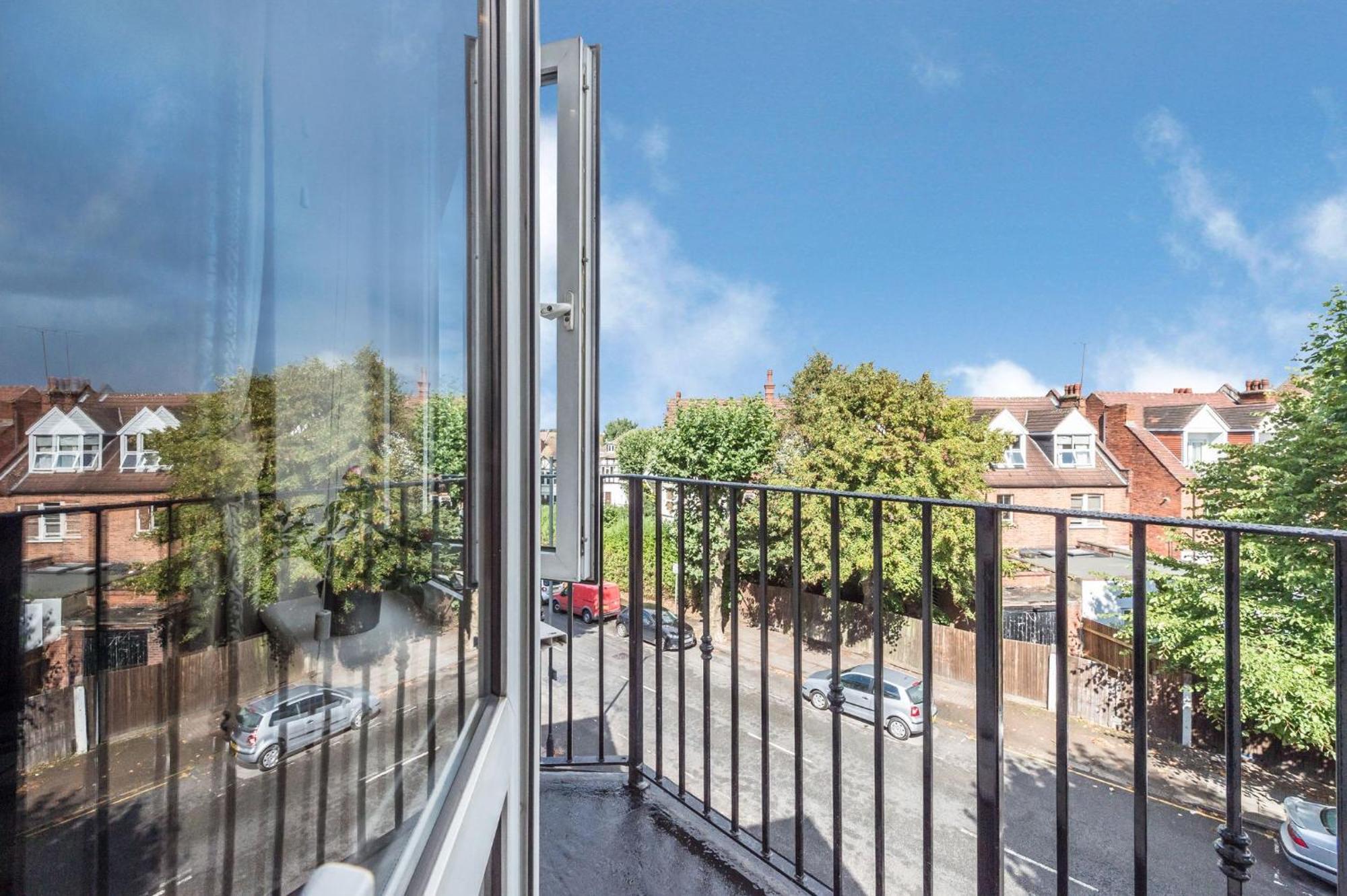 Stylish Apartment,12 Minutes Tube To Oxford Street,central London,ac,free Wifi Londra