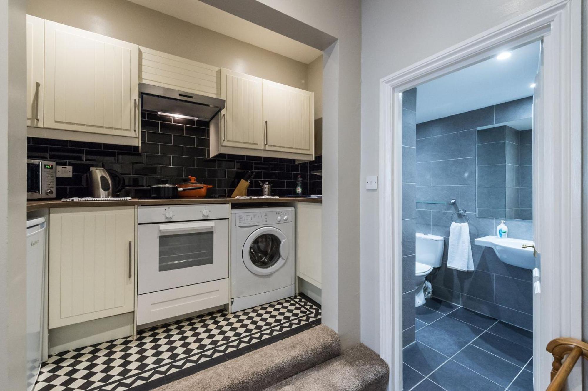 Stylish Apartment,12 Minutes Tube To Oxford Street,central London,ac,free Wifi Appartamento *