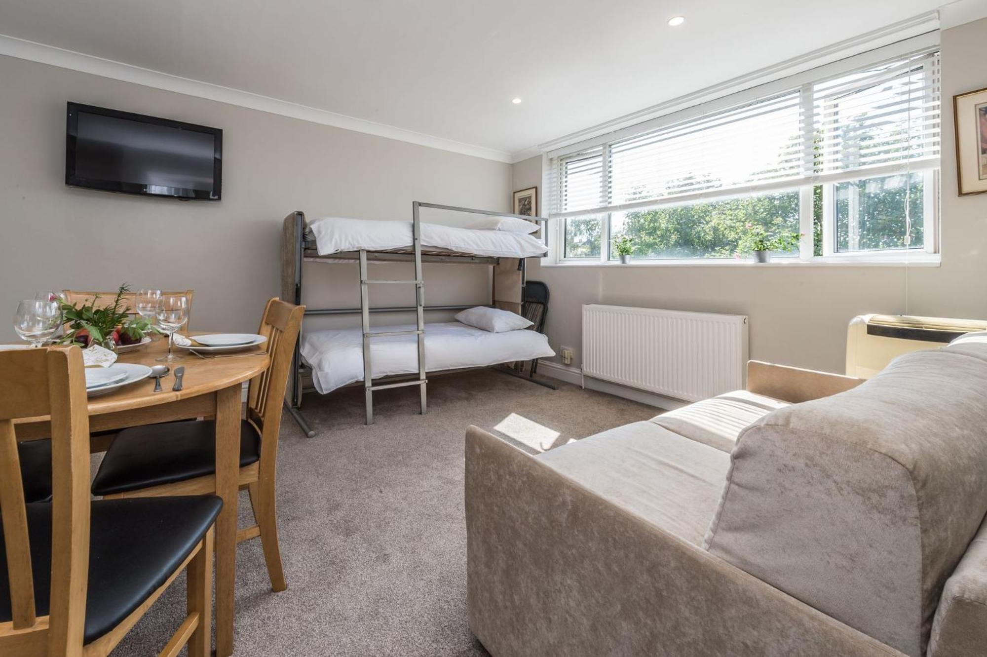 Stylish Apartment,12 Minutes Tube To Oxford Street,central London,ac,free Wifi Appartamento